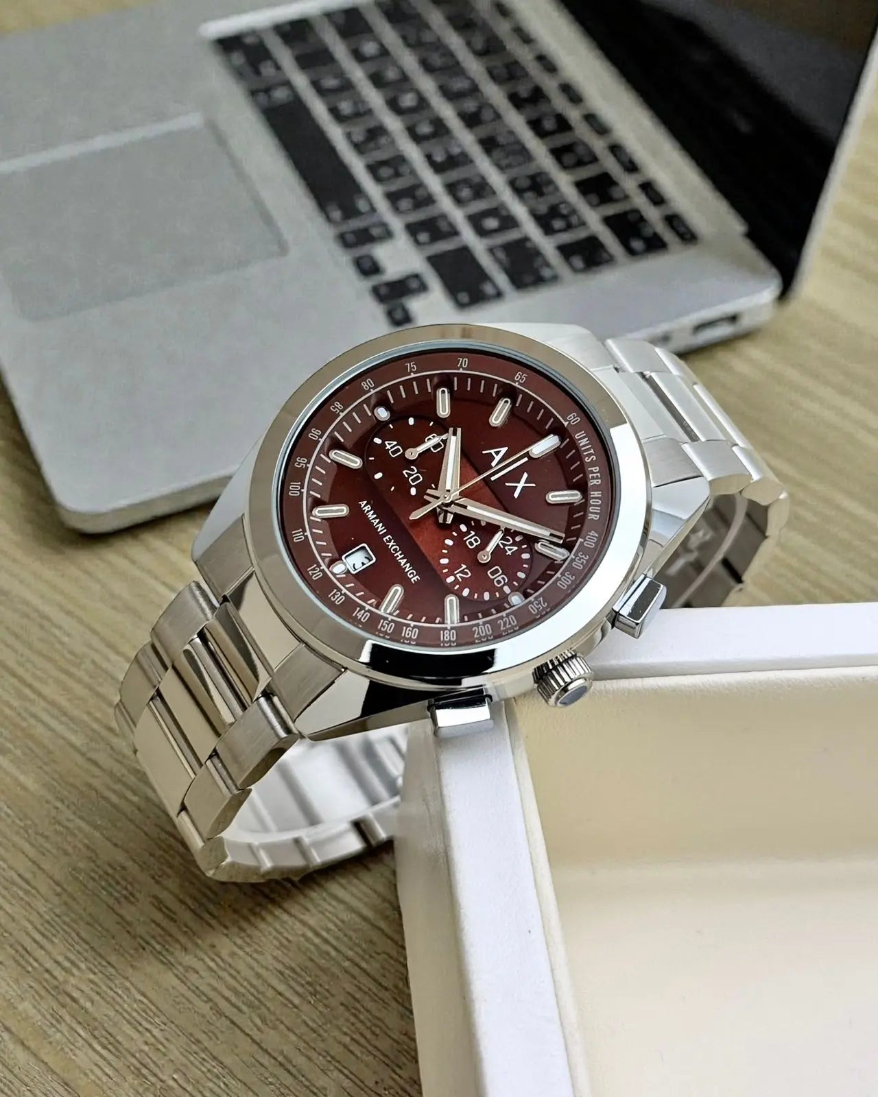 Luxury Chronograph Style Watch for Men – Metal Strap | GreatIndiaCart greatindiacart.com